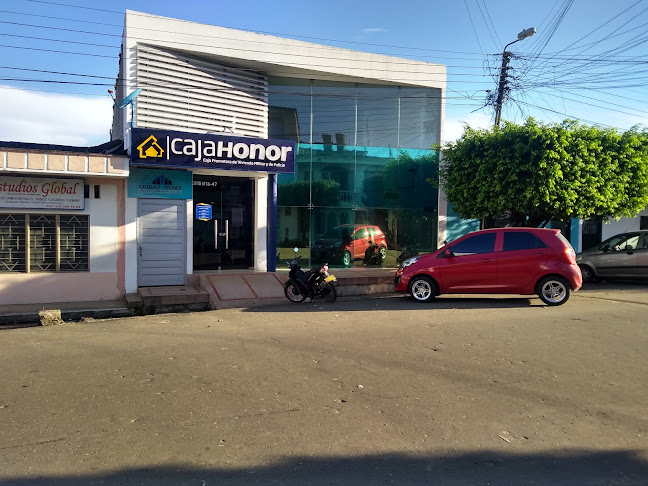 Caja de Honor Florencia - Florencia