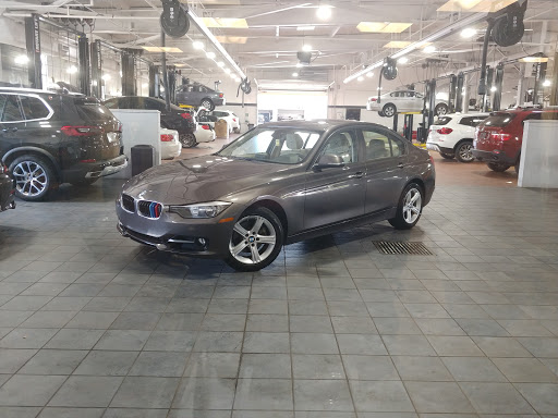 BMW Dealer «BMW of Mobile», reviews and photos, 3025 Government Blvd, Mobile, AL 36606, USA