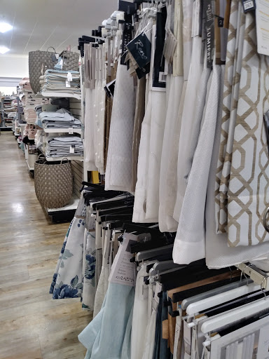 Department Store «HomeGoods», reviews and photos, 431 N Main St, East Longmeadow, MA 01028, USA
