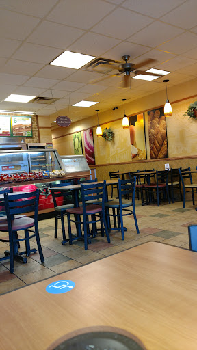 Restaurant «SUBWAY®Restaurants», reviews and photos, 8490 Sparta Pike, Watertown, TN 37184, USA