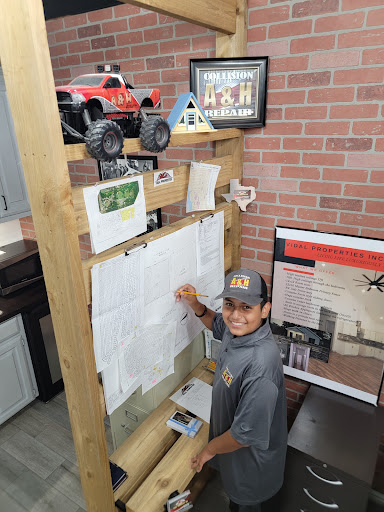 Auto Body Shop «A&H Antonio & Hermanos Collision Repair», reviews and photos, 210 I-45, Hutchins, TX 75141, USA
