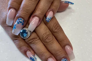 Unique Nails image