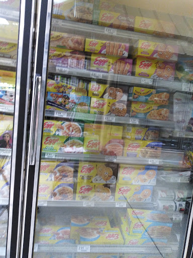 Supermarket «Publix Super Market at Gardens Square», reviews and photos, 8601 NW 186th St, Hialeah, FL 33015, USA