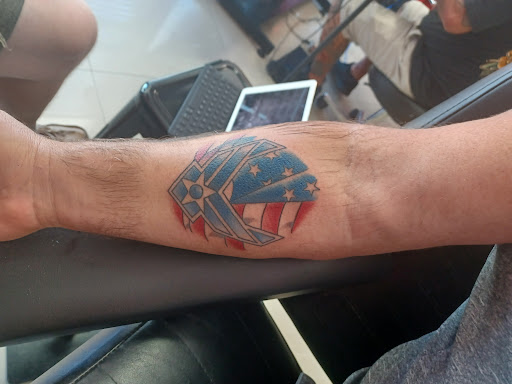 Tattoo Shop «Sacred Dagger Tattoo Studio», reviews and photos, 1131 21st St, Vero Beach, FL 32960, USA