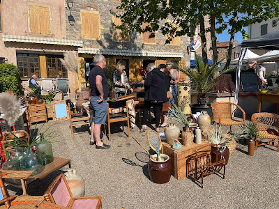 LE GRAND LOGIS à Villerest