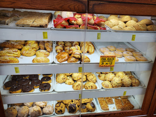 Grocery Store «Bodega R Ranch Market», reviews and photos, 1112 Walnut Ave, Tustin, CA 92780, USA