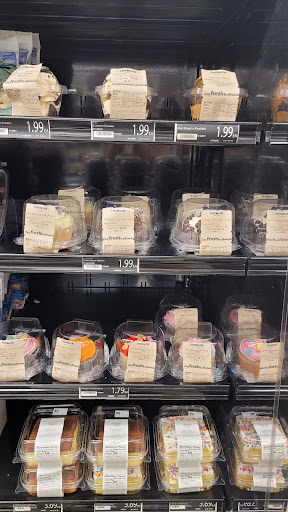 Grocery Store «Food Lion», reviews and photos, 6358 Village Center Dr, Bealeton, VA 22712, USA