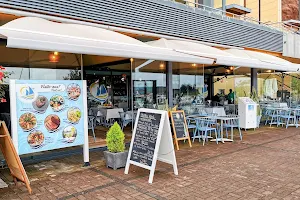 Marina Azul Restaurante image