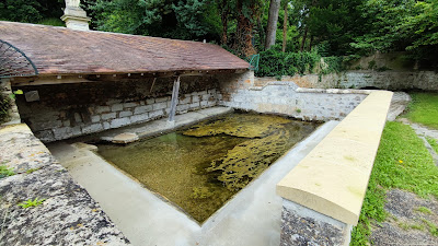 Lavoir de Wy-dit-Joli-Village à Wy-dit-Joli-Village