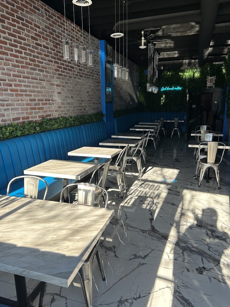 Maison's Fine Food 48215