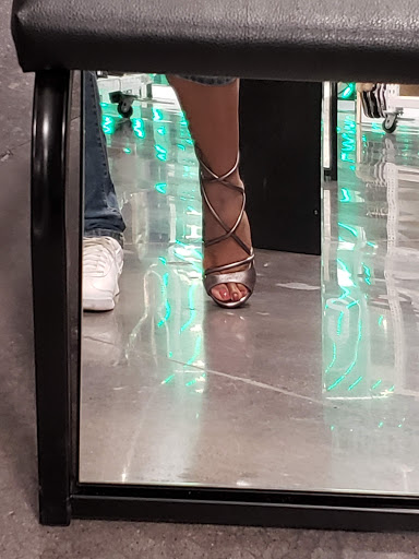 Shoe Store «DSW Designer Shoe Warehouse», reviews and photos, 6722 Charlotte Pike, Nashville, TN 37209, USA