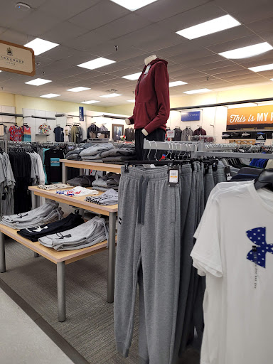 Department Store «Myer-Henderson Hall Main Exchange», reviews and photos, 450 McNair Rd, Fort Myer, VA 22211, USA