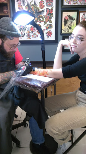 Tattoo Shop «Rise Above Tattoo», reviews and photos, 1009 N Mills Ave, Orlando, FL 32803, USA