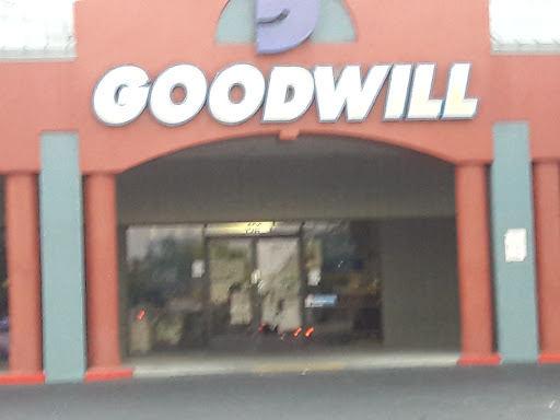 Thrift Store «Goodwill», reviews and photos
