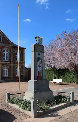 Monument aux morts de La Vallée-Mulâtre à La Vallée-Mulâtre