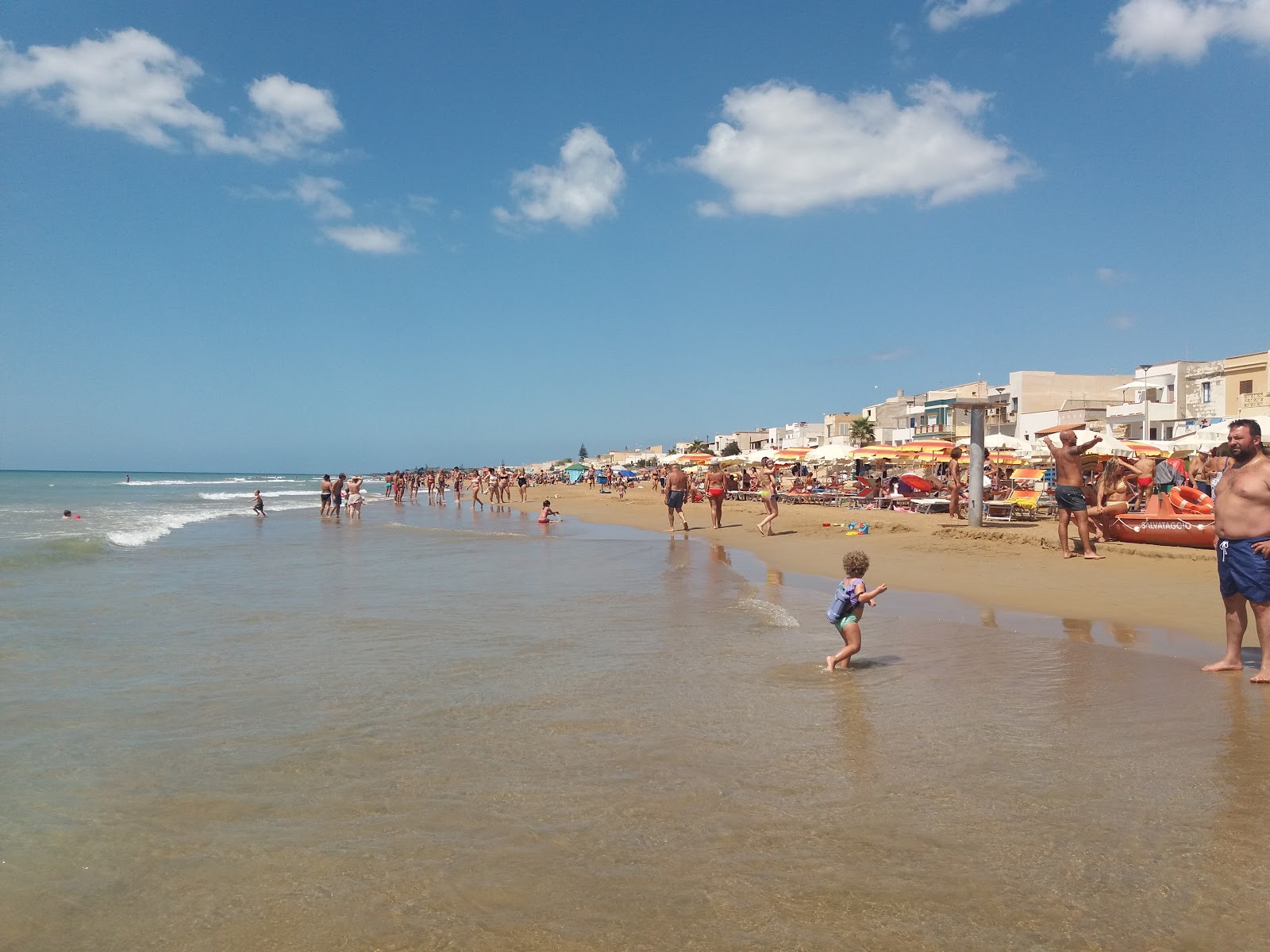 Zdjęcie Spiaggia Tre Fontane - popularne miejsce wśród znawców relaksu