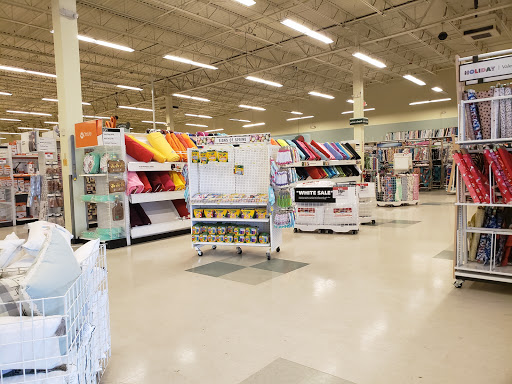 Fabric Store «Jo-Ann Fabrics and Crafts», reviews and photos, 11215 Causeway Blvd, Brandon, FL 33511, USA