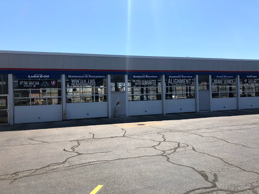 Tire Shop «Firestone Complete Auto Care», reviews and photos, 845 Ogden Ave, Downers Grove, IL 60515, USA