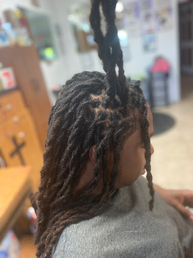 Barber Shop «Catia Family Barbershop Salon», reviews and photos, 4146 Grand Blvd, New Port Richey, FL 34652, USA