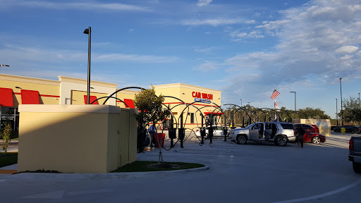 Ultimate Express Car Wash en Fort Myers