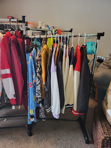 Antique Store «Vendor City Antiques, Flea Market & Cosignment», reviews and photos