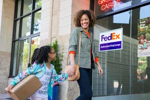 FedEx Authorized ShipCenter image