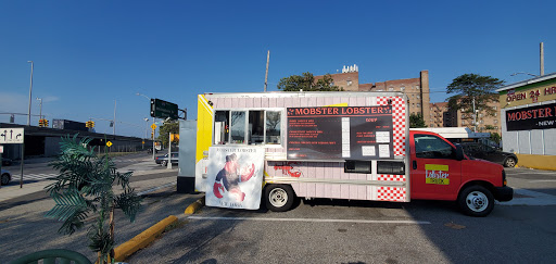 Bowling Alley «Whitestone Lanes», reviews and photos, 30-05 Whitestone Expy, Flushing, NY 11354, USA