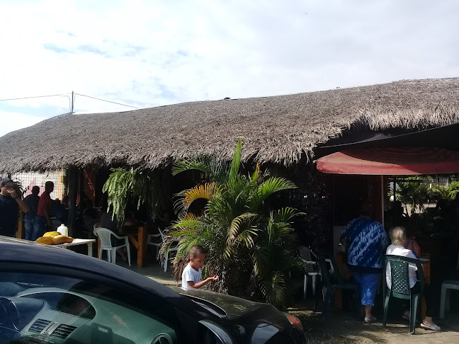 Opiniones de La Quinta Cafe Bar Restaurante en Quevedo - Pub