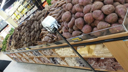 Grocery Store «Bravo Supermarkets», reviews and photos, 2668 Tamiami Trail E, Naples, FL 34112, USA