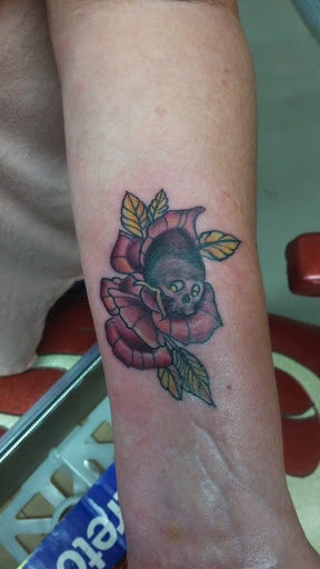 Tattoo Shop «Avenue Tattoo», reviews and photos, 472 W Highland Ave, San Bernardino, CA 92405, USA