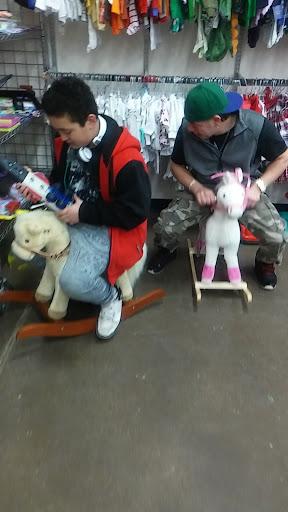 Thrift Store «Rappahannock Goodwill Industries:- Harrison Crossing Store», reviews and photos, 7101 Harrison Rd, Fredericksburg, VA 22407, USA