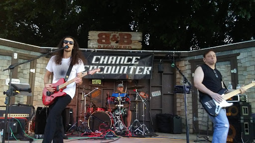 Live Music Venue «B&B Backyard», reviews and photos, 2134 N Kansas Ave, Topeka, KS 66608, USA