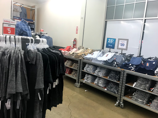 Clothing Store «Old Navy», reviews and photos, 159-18 Jamaica Ave, Jamaica, NY 11432, USA