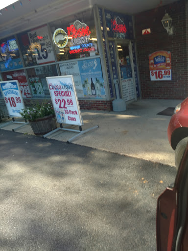 Liquor Store «Warren County Liquors LLC», reviews and photos, 260 W Washington Ave, Washington, NJ 07882, USA