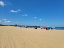 Little Island Park'in fotoğrafı düz ve uzun ile birlikte