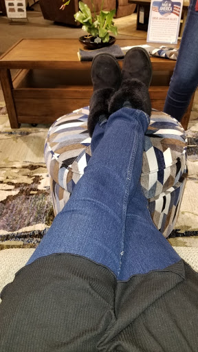 Furniture Store «La-Z-Boy Furniture Galleries», reviews and photos, 17305 Southcenter Pkwy, Tukwila, WA 98188, USA