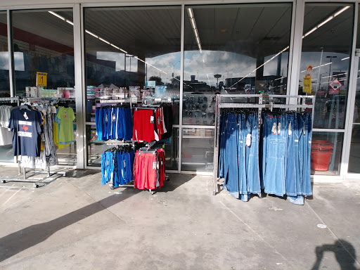 Discount Store «Fallas Paredes Discount Stores», reviews and photos, 6904 Camp Bowie Blvd, Fort Worth, TX 76116, USA