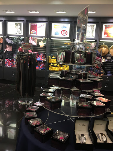 Gift Shop «Duty Free Americas», reviews and photos, 46792 Route 81, Alexandria Bay, NY 13607, USA