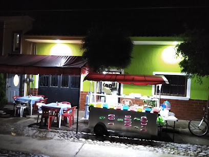 Tacos Beyo - Ávila Camacho No. 12-B, Del Alamo, 48744 El Grullo, Jal., Mexico