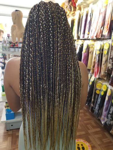 Beauty Salon «Fabulous Hair Beauty Salon», reviews and photos, 14434 Ventura Blvd, Sherman Oaks, CA 91423, USA