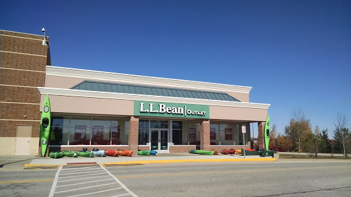 Clothing Store «L.L. Bean Outlet», reviews and photos, 534 Stillwater Ave, Bangor, ME 04401, USA