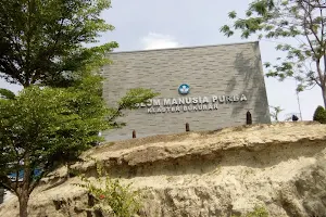 Museum Manusia Purba Klaster Bukuran image