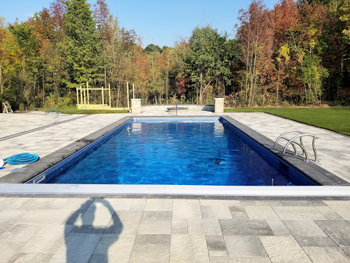 Pool cleaning service Flint
