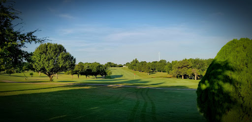 Golf Course «Broadmoore Golf Course», reviews and photos, 500 Willow Pine Dr, Moore, OK 73160, USA