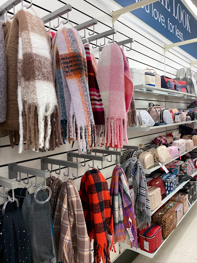 Department Store «Marshalls», reviews and photos, 2662 Chapel Lake Dr, Gambrills, MD 21054, USA