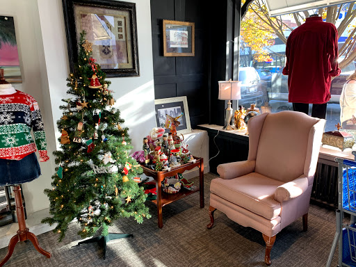 Thrift Store «Goodwill Second Debut Carytown», reviews and photos