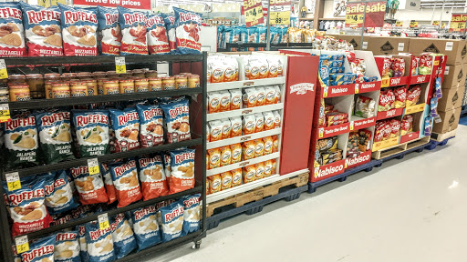 Grocery Store «Meijer», reviews and photos, 3320 W Shore Dr, Holland, MI 49424, USA