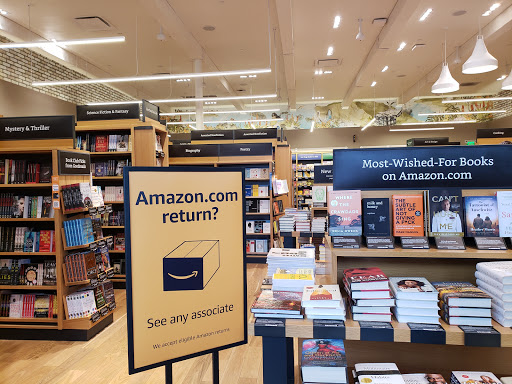 Book Store «Amazon Books», reviews and photos, 4545 La Jolla Village Dr, San Diego, CA 92122, USA