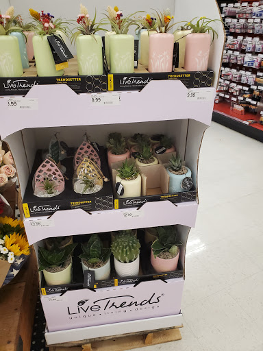 Department Store «Target», reviews and photos, 200 W Orangethorpe Ave, Fullerton, CA 92832, USA