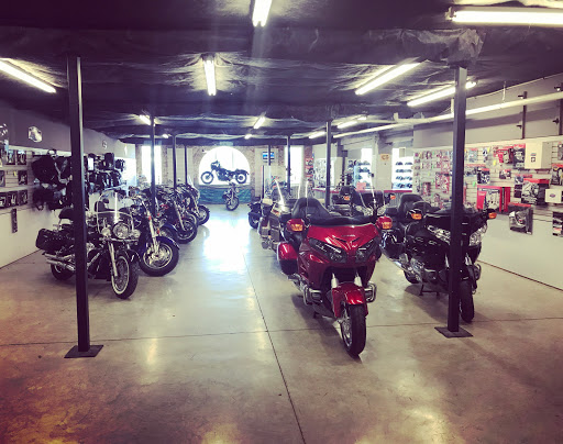 Kawasaki Motorcycle Dealer «West Side Honda, Kawasaki, & CFmoto», reviews and photos, 1731 W Franklin St, Evansville, IN 47712, USA